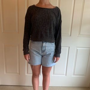 Splendid long sleeved cheetah shirt